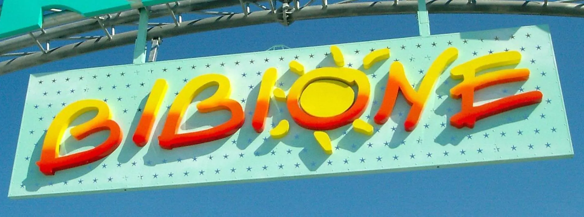 Beachfront Escape One Bedroom Flat With Ac ビビオーネ アパート