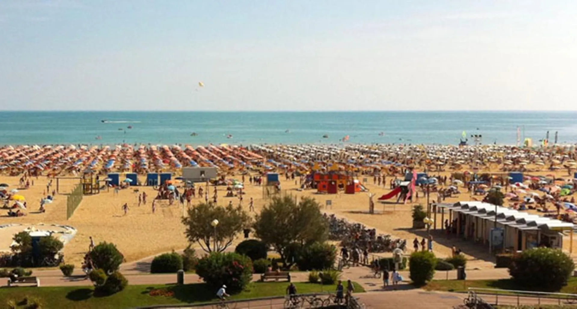 Beachfront Escape One Bedroom Flat With Ac Bibione