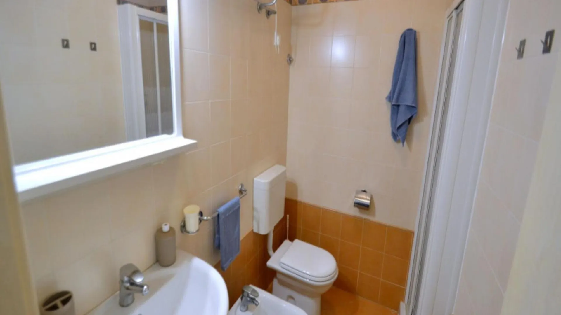 Apartment Beachfront Escape One Bedroom Flat With Ac Bibione Italy