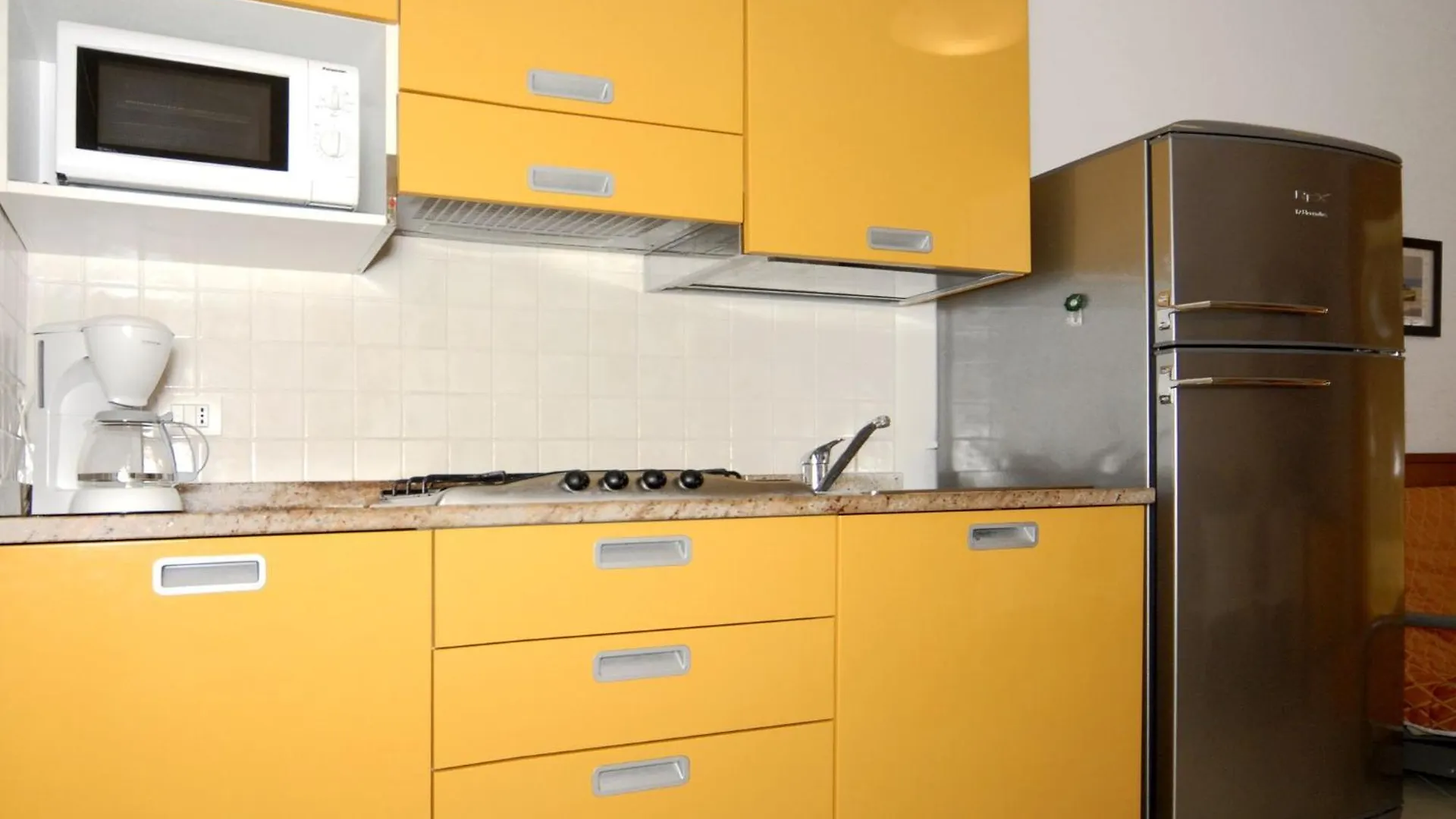 Beachfront Escape One Bedroom Flat With Ac 비비오네 0*,